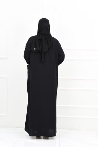 عباية سوداء ناعمة بتطريز خرز أسود وجيوب