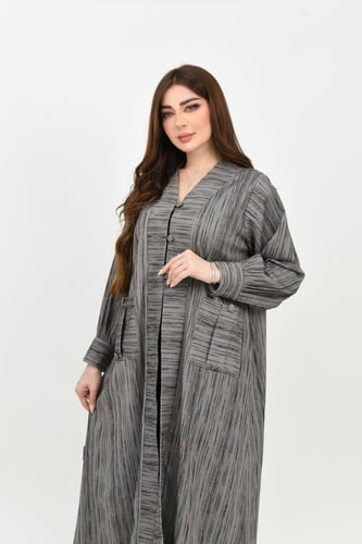 عباية شتوية لون رمادي بتصميم دينم مقلم