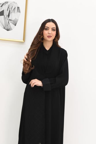 عباية كاجوال بقماش الفوكر الناعم