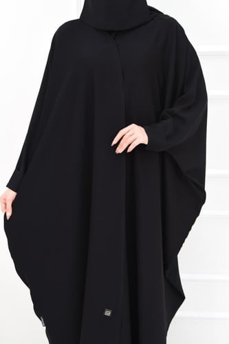 عباية بشت سادة بأكمام مقلوبة