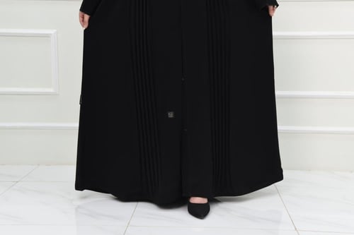 عباية ناعمة بأناقة وسحر الكسرات