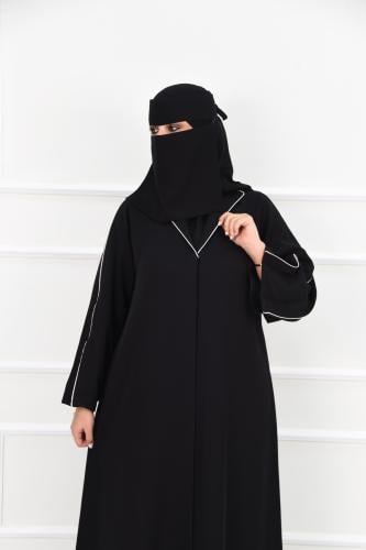 عباية كاجوال سوداء بخطوط قيطان على الأكمام والياقة