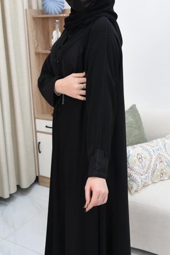 عباية كلوش ساحرة بتفاصيلها