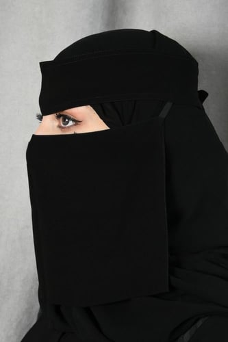 نقاب مطاط منكس قصير