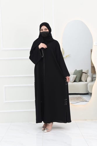 عباية فوكر بتفاصيل انيقة من القيطان والكسرات