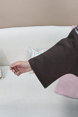 عباية بناتي نص بشت بقماش مموج