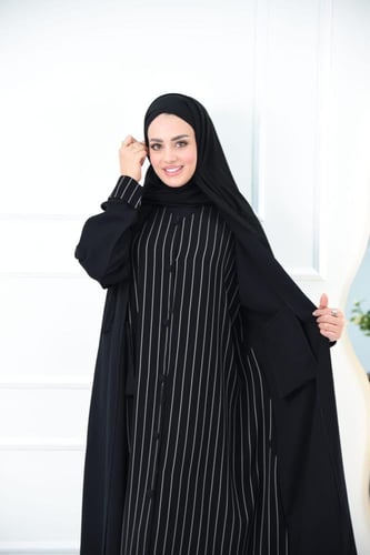 عباية يومية عملية بطبقة داخلية مقلمة