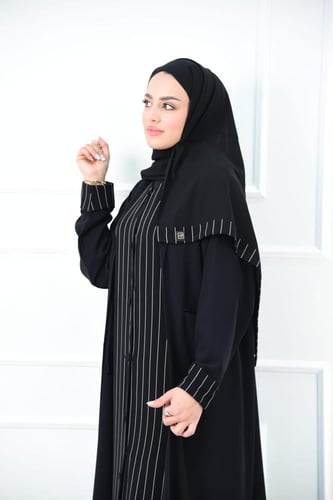 عباية يومية عملية بطبقة داخلية مقلمة