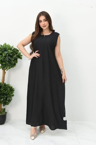 فستان عباية بلون اسود