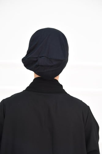 بندانة سوداء قطنية مقفولة