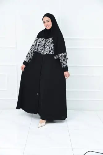 عباية نواعم كاجوال بتركيبة تل وشعيرات بيضاء أنيقة