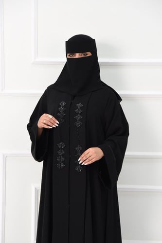 عباية كلوش بكول شال مطرز