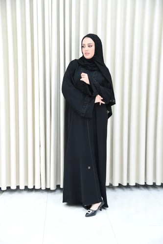 عباية صيفي بتطريز شك لامع ومطفي مع قيطان