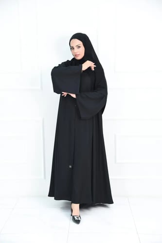 عباية كلوش بكسرة وتطريز أنيق