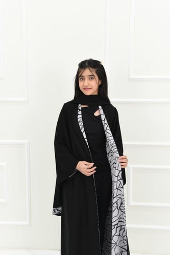 عباية بناتي دبل فيس