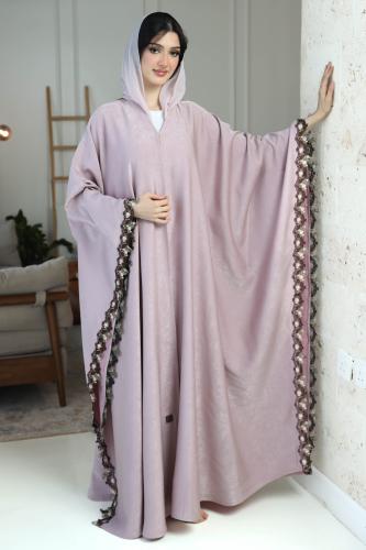 عباية بشت شمواه بلون بينك مزينة بكلفة