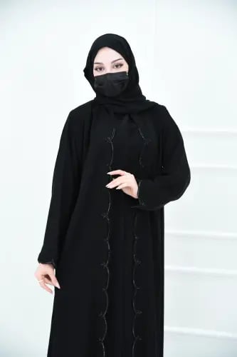 عباية سوداء مناسبات كريب ملكي بمنحنيات وتطريز خرز