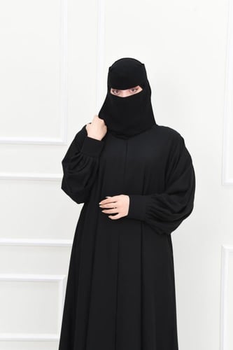 عباية كلوش سادة بأكمام كبك وجيوب مخفية