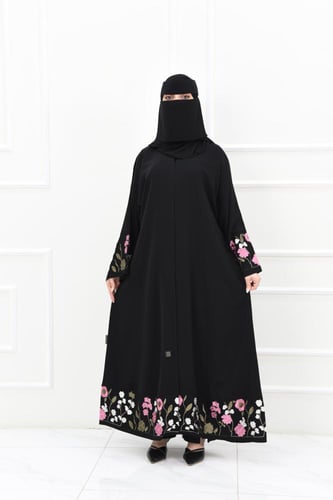 عباية نواعم بتطريز زهور ملونة بأسلوب عصري