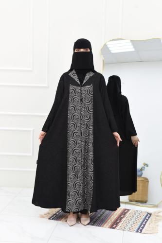 عباية جاكار بتفاصيل نقوش بيج مع كسرة من الخلف