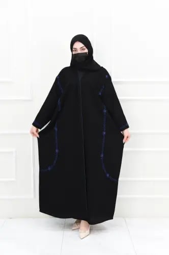 عباية سوداء بتطريز كحلي فاخر