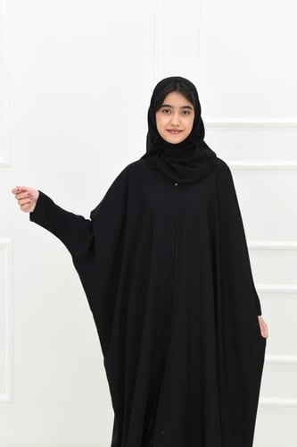 عباية بناتي بشت سادة كم عادي