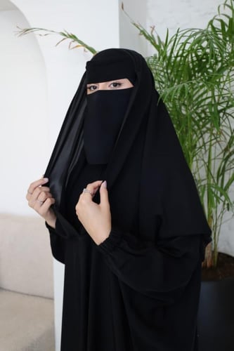 عباية راس وكتف 2 في 1 – قماش إنترنت كوري فخم لا يح...