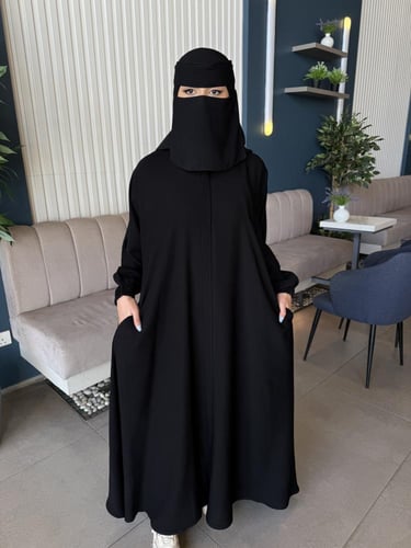 عباية عملية بسحاب مع جيوب مخفية – قصة نص كلوش من ق...