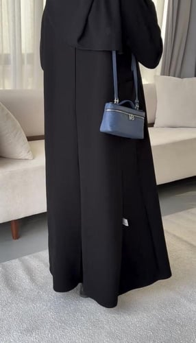 عباية مناسبة جداً للدوامات بقماش ميني مت K155