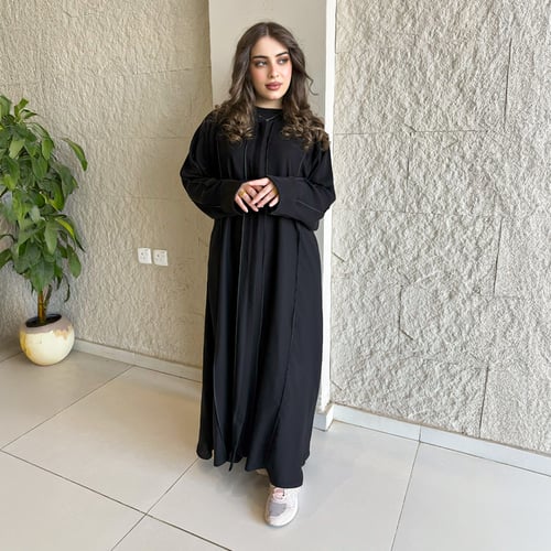 عباية نورة / رقمها 143