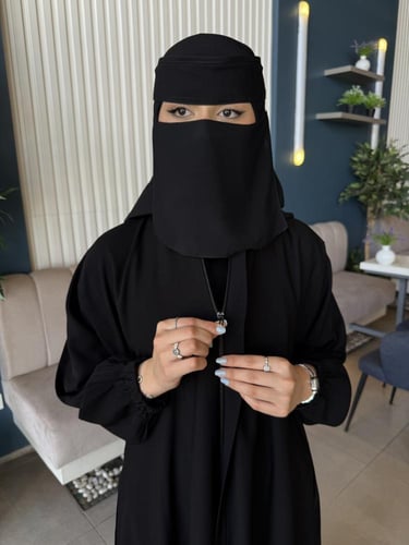 عباية عملية بسحاب مع جيوب مخفية – قصة نص كلوش من ق...