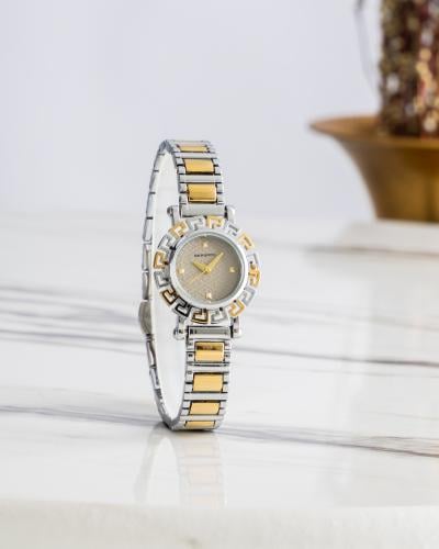 ساعة استيل باللون المكس