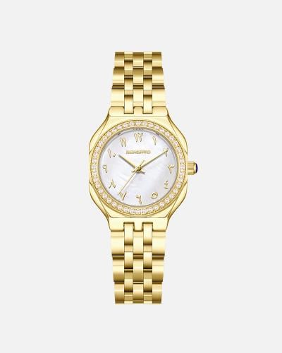 ساعة بتفاصيل دقيقة ولمعان جذاب