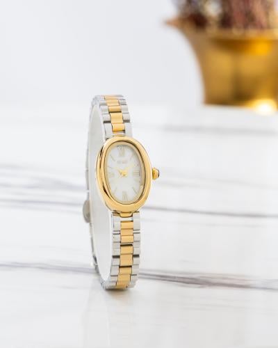 ساعة ملفتة حصرية مكس