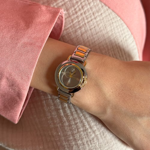 ساعة استيل باللون المكس