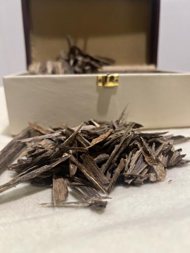 بخور فيتنامي سيسور متوسط الى أعلى