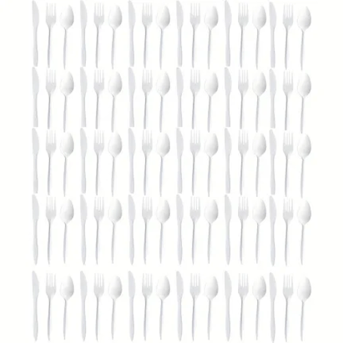 مجموعة من ملاعق وشوك وسكاكين