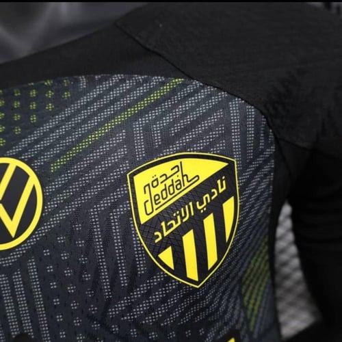 تيشيرت الاتحاد الاسود ٢٠٢٦ فئة اللاعبين