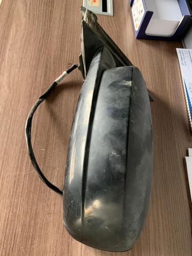 مراية تشارجر اصلي مستخدم 2011 إلى 2022 يسار