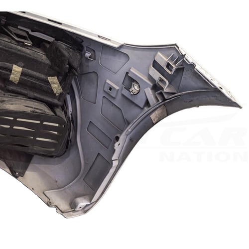 صدام امامي مستخدم مرسيدس 63S كلاس 2018-2020