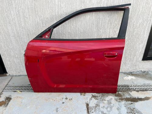 باب امامي يسار تشارجر 2014 يسار