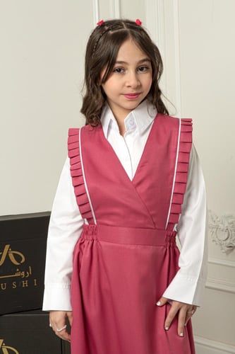 مريول بناتي للابتدائية خطين وكسرات على الجوانب