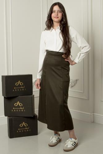 مريول طقم بلوزة وتنورة زيتي جيوب جانبية