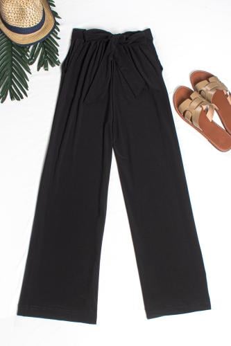 بنطلون نسائي أسود بتصميم كلاسيكي مع ربطة أمامية