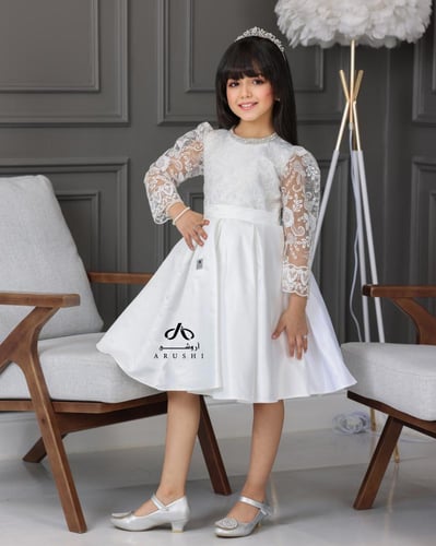 فستان بناتي سهره اوف وايت من خامة السيلا الصدريه د...