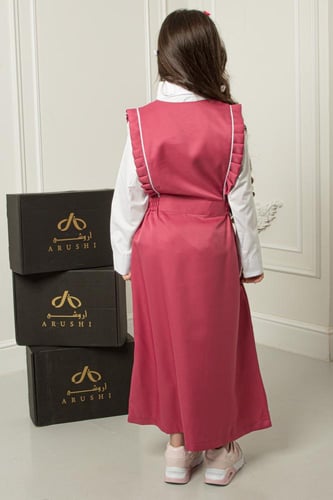 مريول بناتي للابتدائية خطين وكسرات على الجوانب