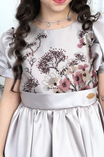 فستان بناتي جلاكسي