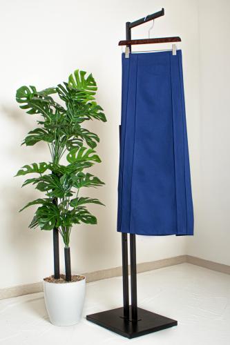 تنورة نسائي 3 ألوان بتصميم عصري وأنيق