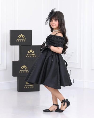 فستان بناتي تفتة روسي أسود كت مايل