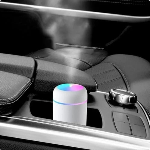 مرطب هواء محمول للمنزل والسيارة بإضاءات ملونة